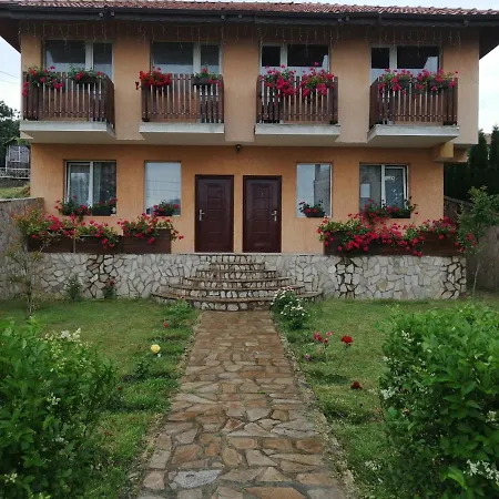 Guest house Miranis Houses Byala (Varna)